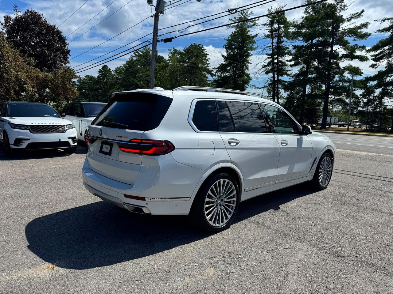 2023 BMW X7 xDrive40I - zdjęcie 4