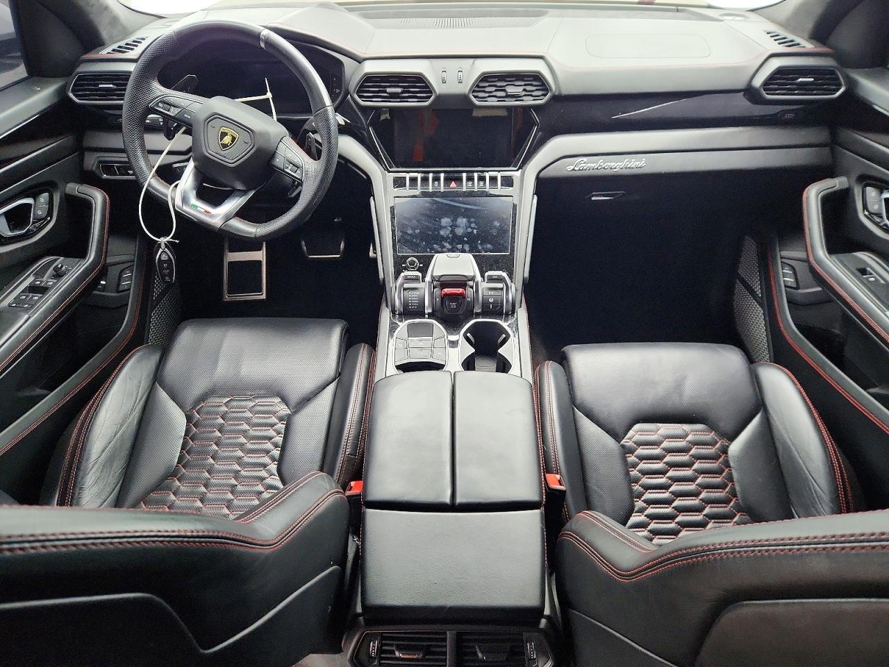 2021 Lamborghini Urus S - zdjęcie 8