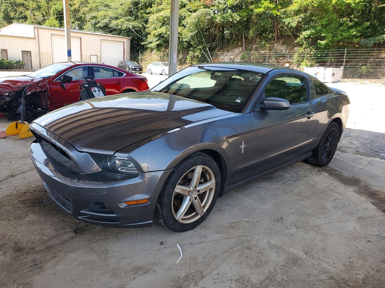 2014 Ford Mustang - zdjęcie główne