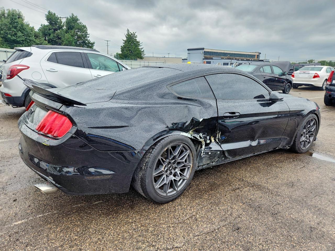 2016 Ford Mustang Gt - zdjęcie 3