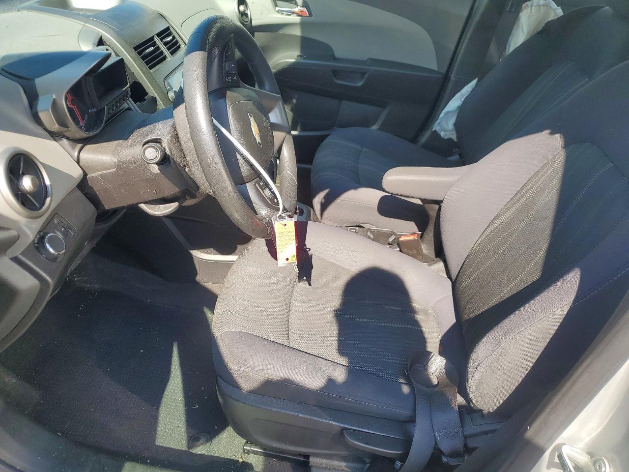 2014 Chevrolet Sonic Lt - zdjęcie 7