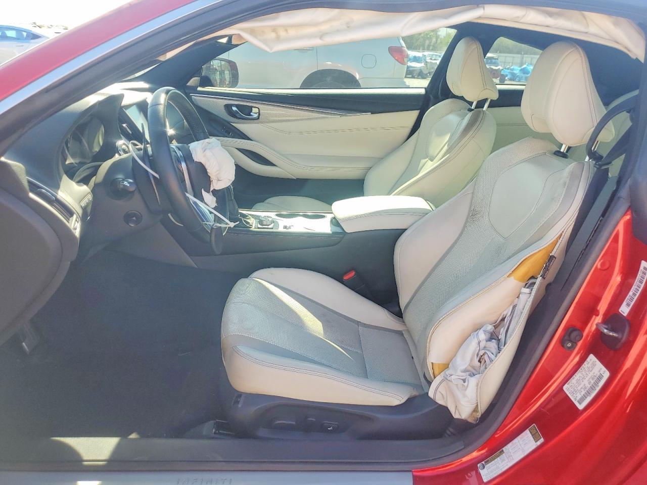 2017 Infiniti Q60 Red Sport 400 - zdjęcie 7