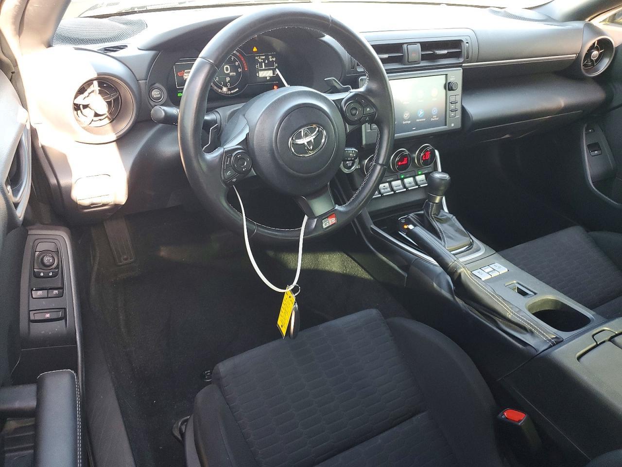 2022 Toyota Gr86 Premium - zdjęcie 8