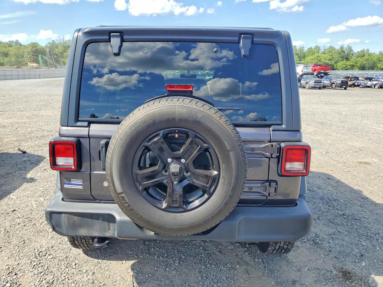 2018 Jeep Wrangler Unlimited Sport - zdjęcie 6
