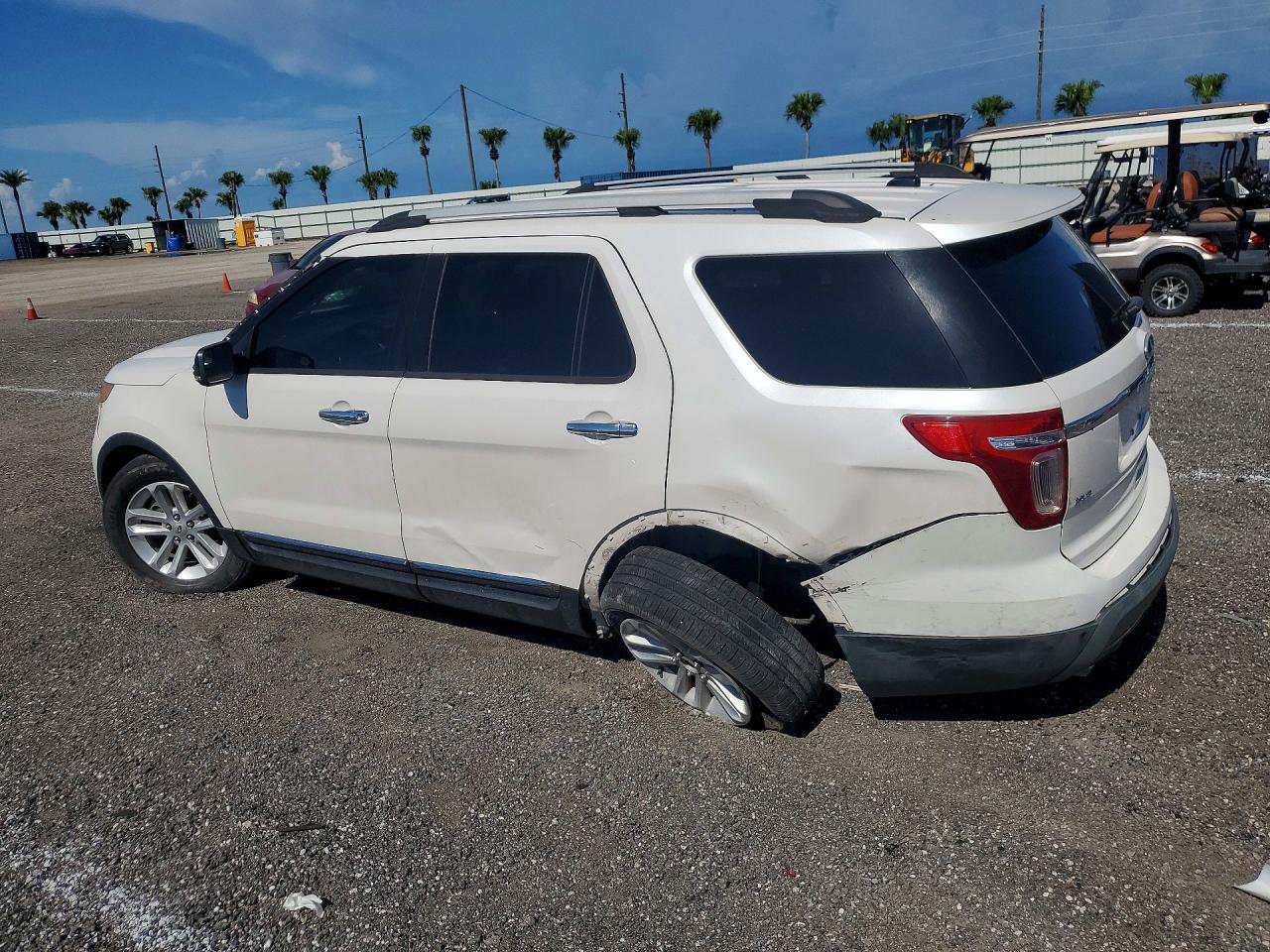 2013 Ford Explorer Xlt - zdjęcie 2