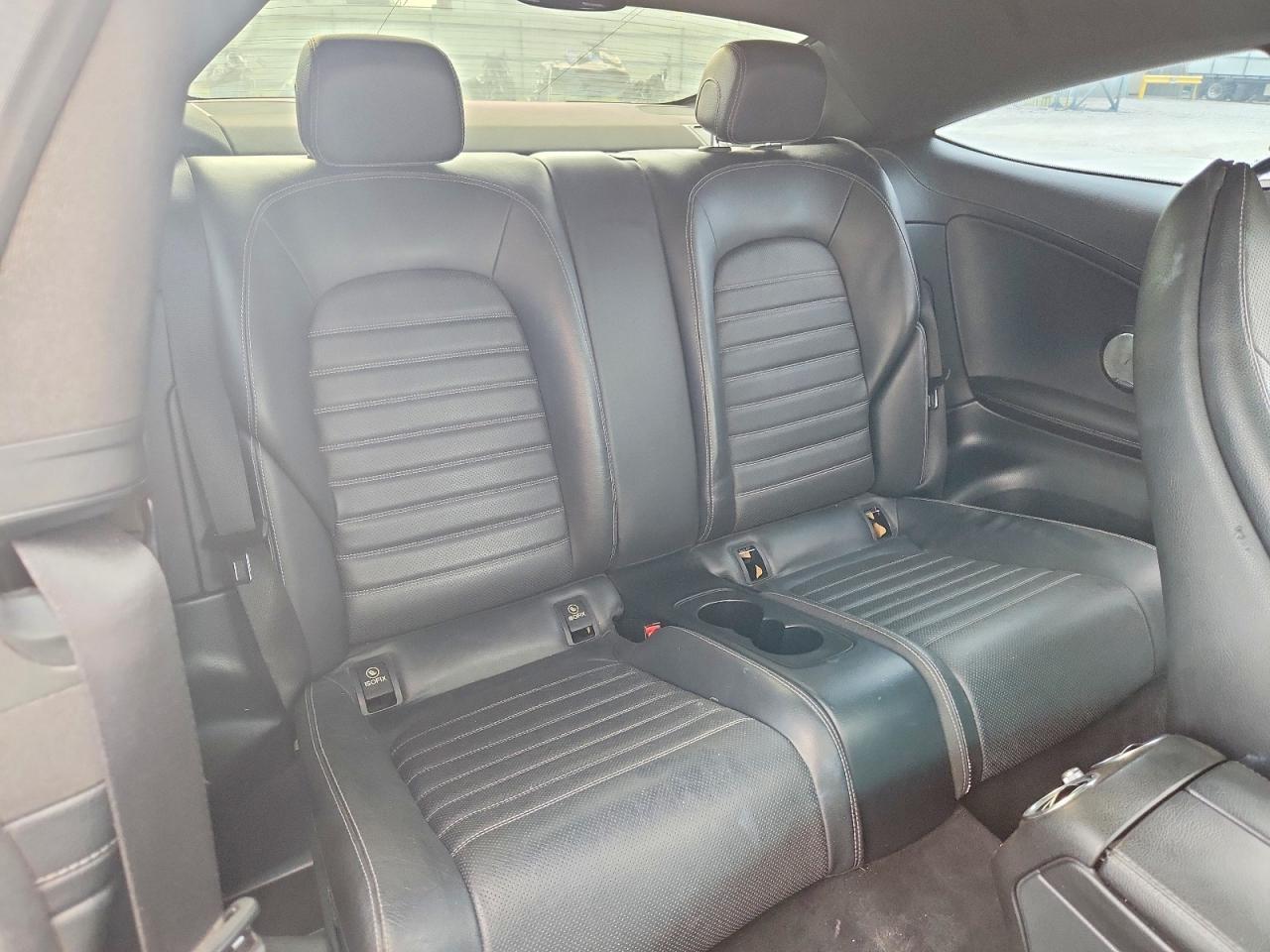 2017 Mercedes-Benz C 300 - zdjęcie 10