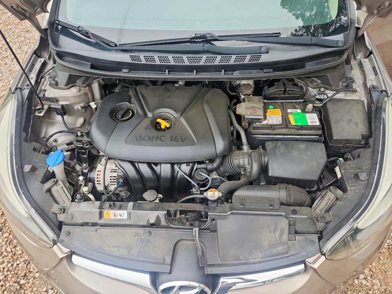 2015 Hyundai Elantra Se - zdjęcie 11