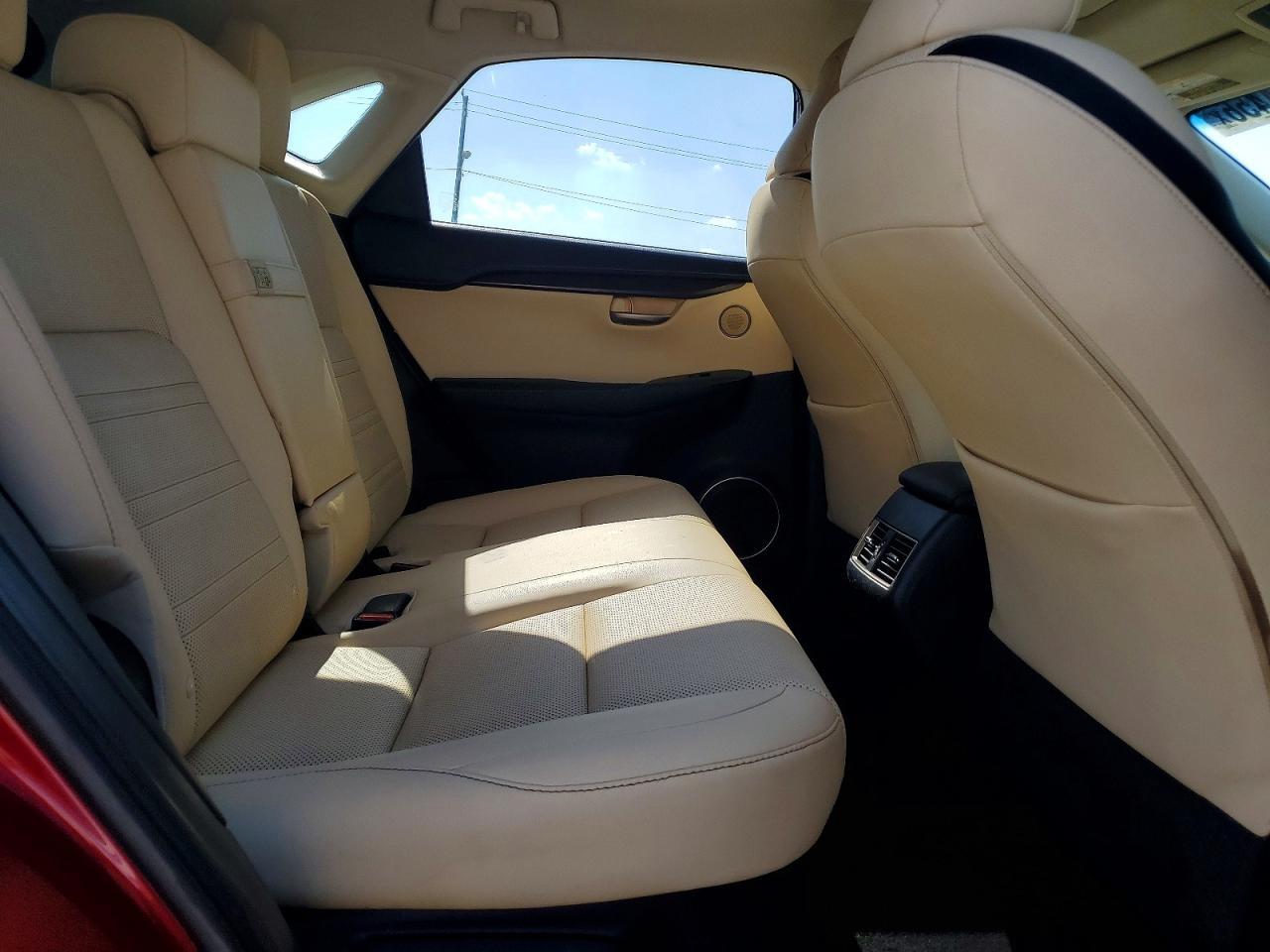 2016 Lexus Nx 200T Base - zdjęcie 11
