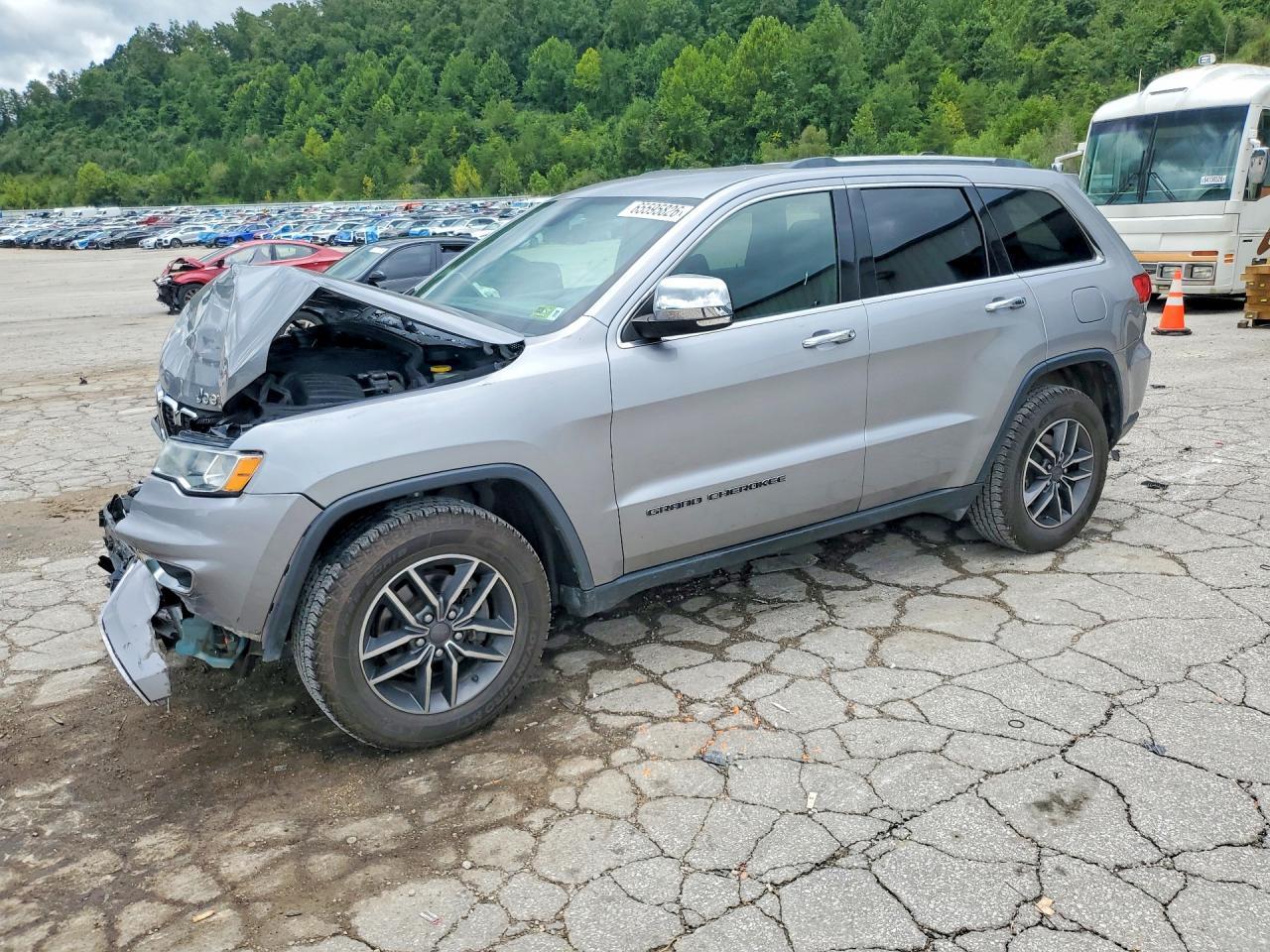 2019 Jeep Grand Cherokee Limited - zdjęcie główne