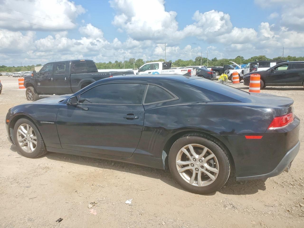 2015 Chevrolet Camaro Ls - zdjęcie 2