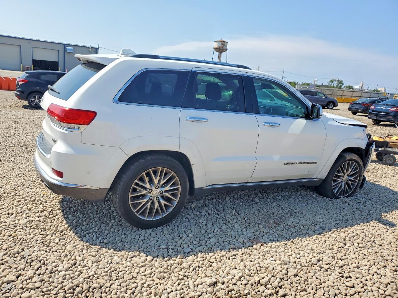 2018 Jeep Grand Cherokee Summit - zdjęcie 3