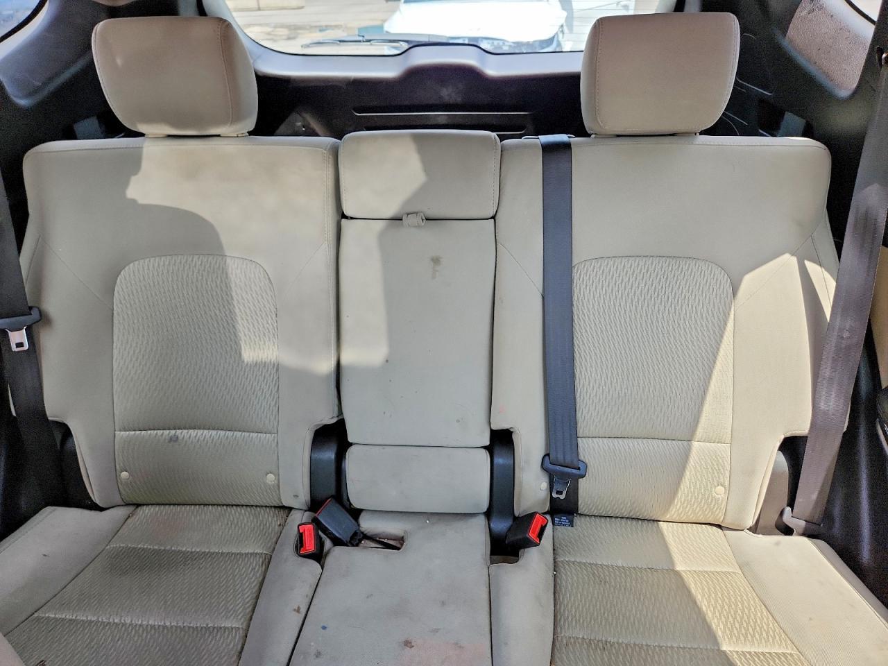 2015 Hyundai Santa Fe Sport 2.4L - zdjęcie 10