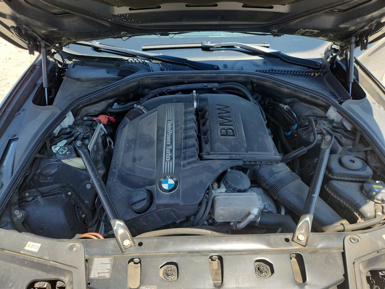 2016 BMW Seria 5 535i - zdjęcie 11
