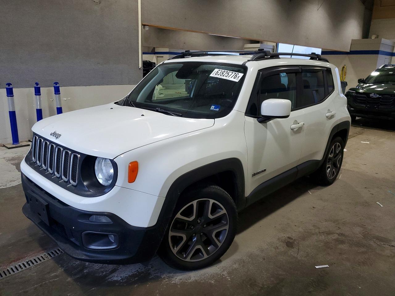 2018 Jeep Renegade Latitude - zdjęcie główne