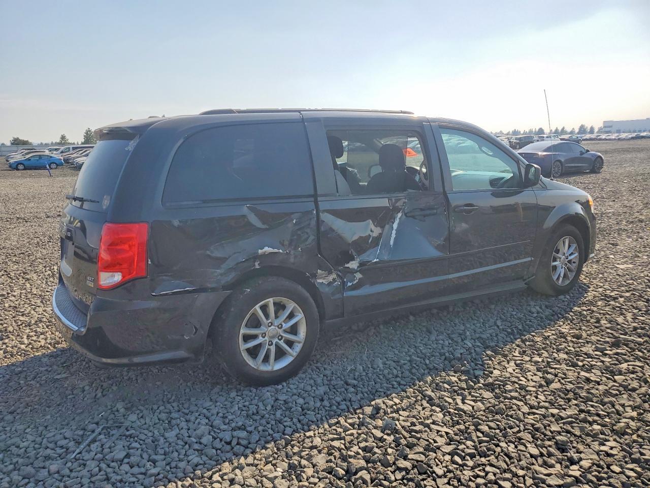 2016 Dodge Grand Caravan Sxt - zdjęcie 3