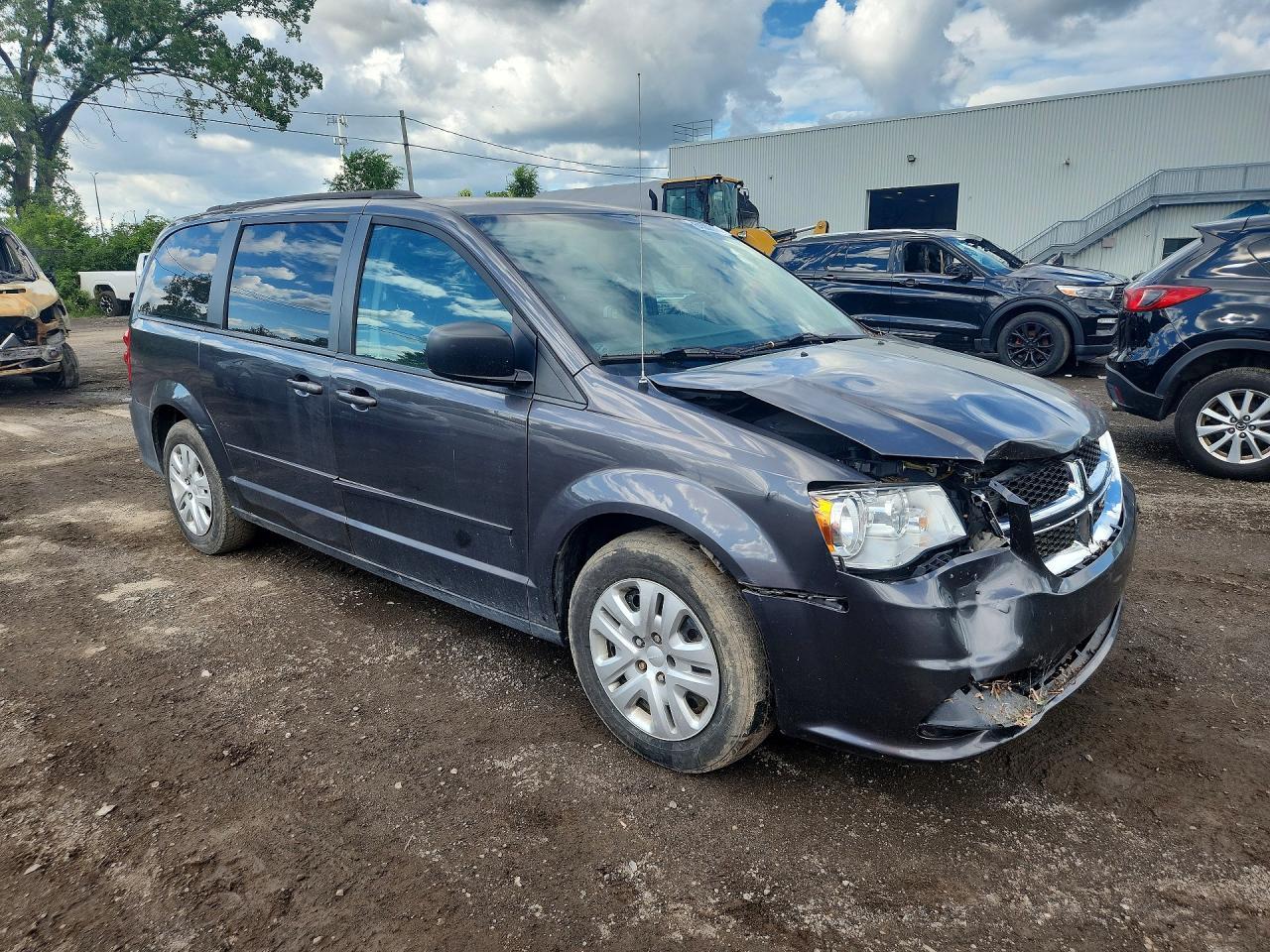 2016 Dodge Grand Caravan Se - zdjęcie 4