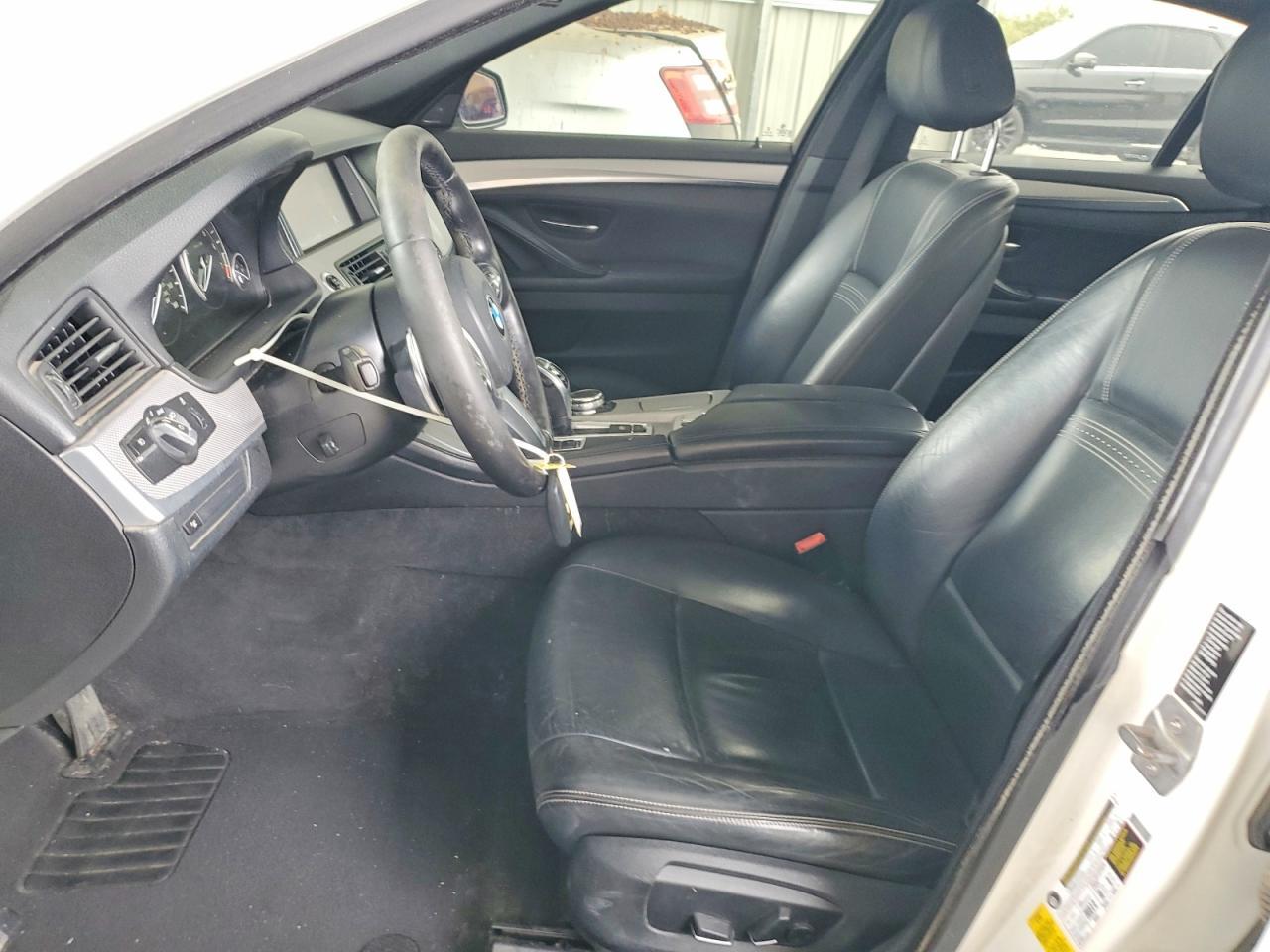 2016 BMW 528 I - zdjęcie 7