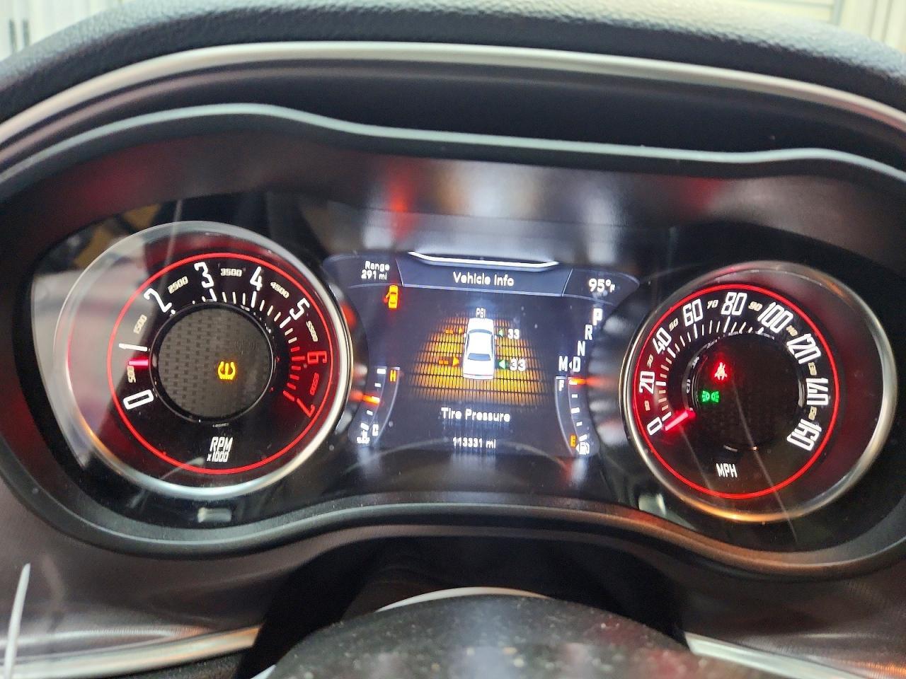2021 Dodge Challenger R/T - zdjęcie 9