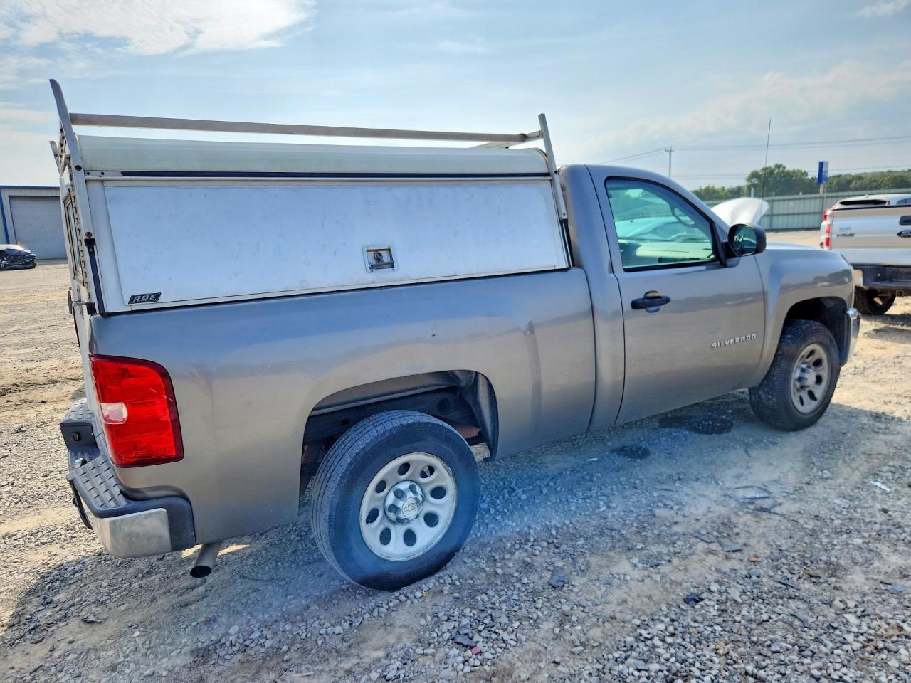 2013 Chevrolet Silverado C1500 - zdjęcie 3