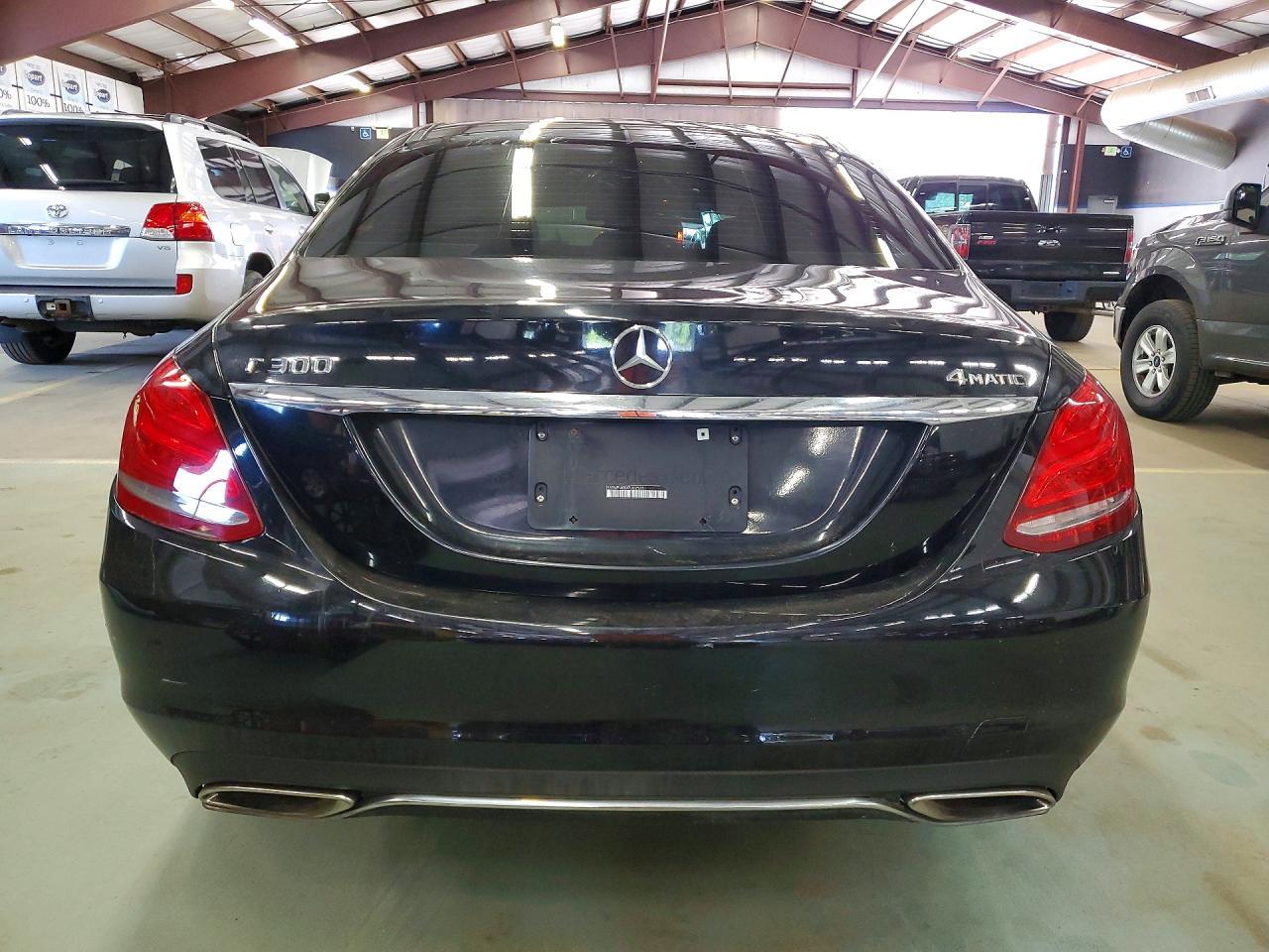2015 Mercedes-Benz C 300 4Matic - zdjęcie 6