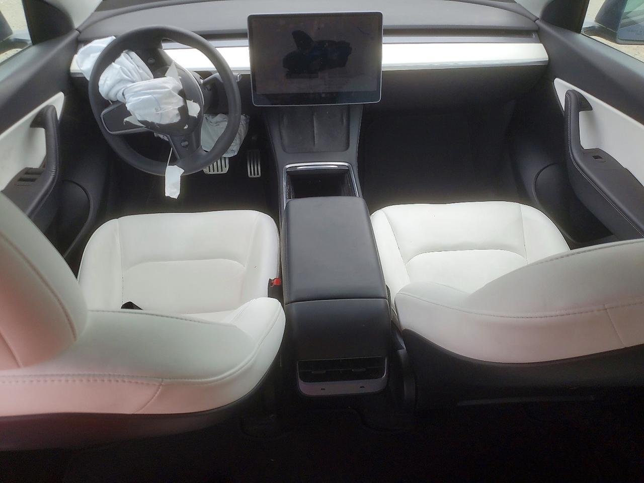 2022 Tesla Model Y - zdjęcie 8