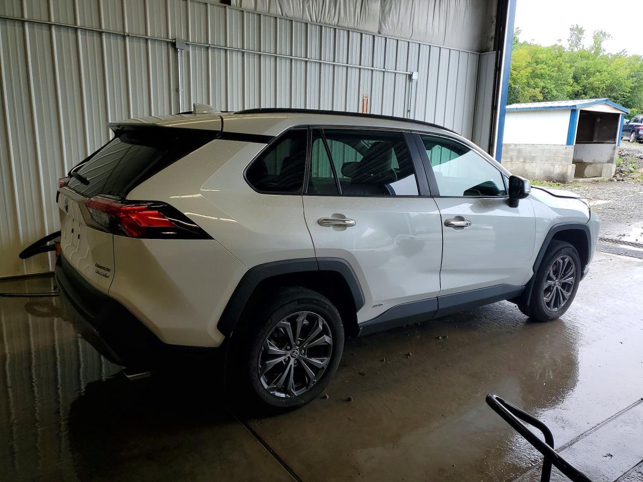 2023 Toyota Rav4 Limited - zdjęcie 3
