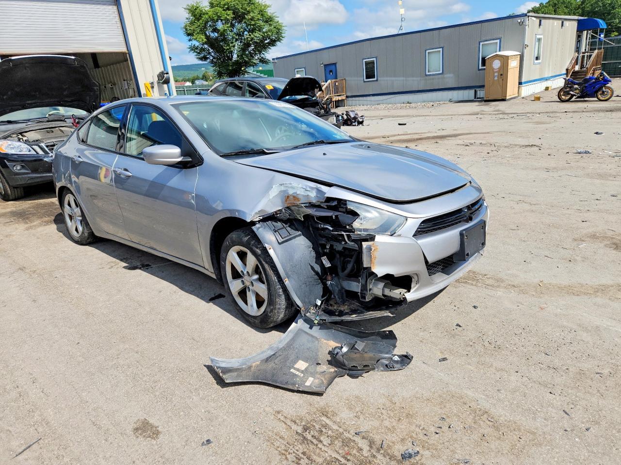2015 Dodge Dart Sxt - zdjęcie 4