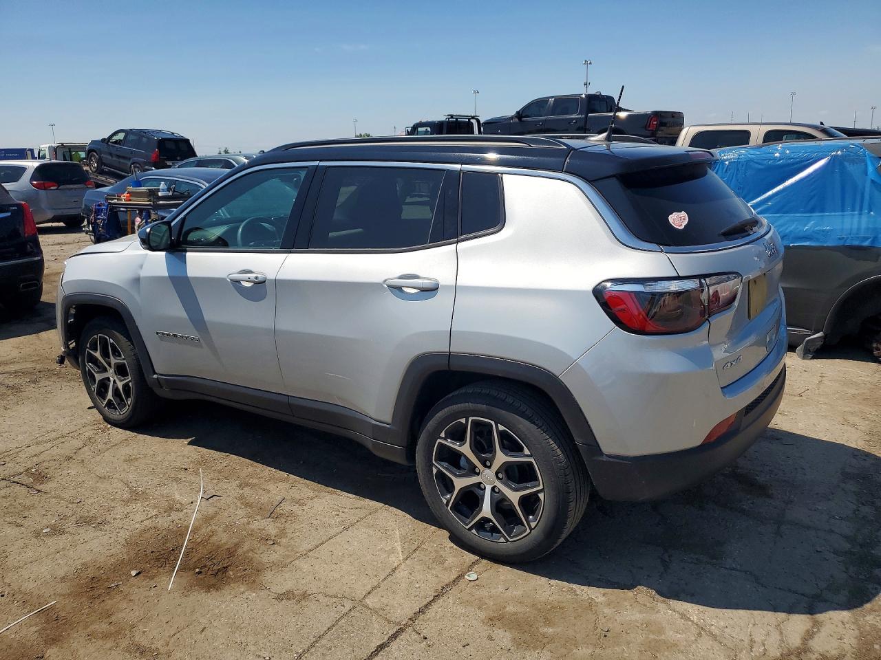 2024 Jeep Compass Limited - zdjęcie 2