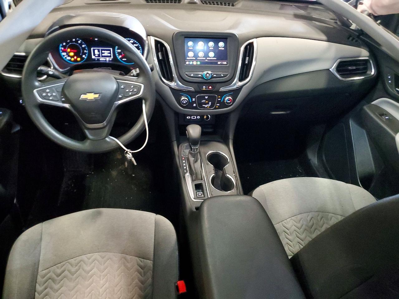 2022 Chevrolet Equinox Ls - zdjęcie 8