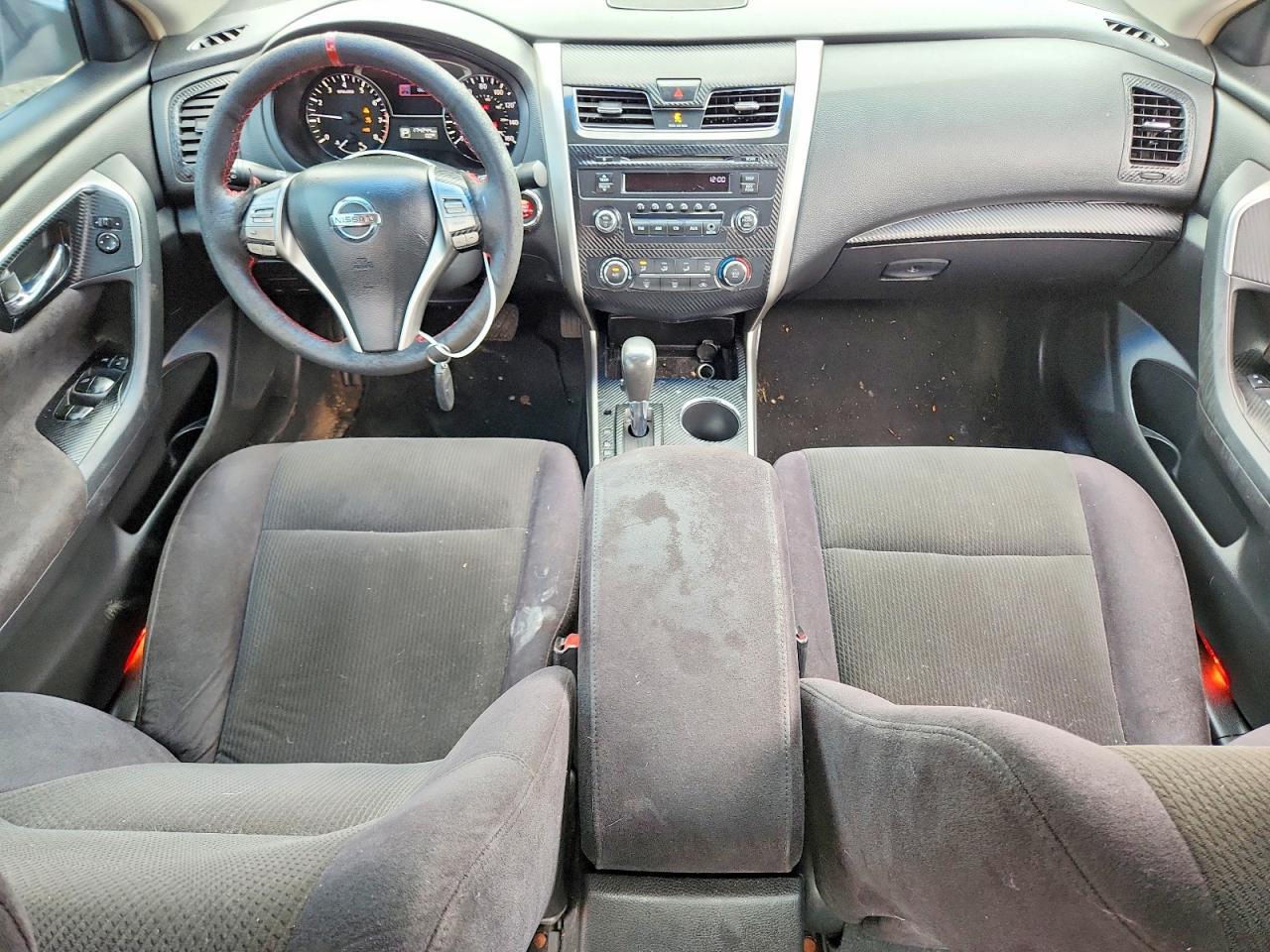 2013 Nissan Altima 2.5 - zdjęcie 8