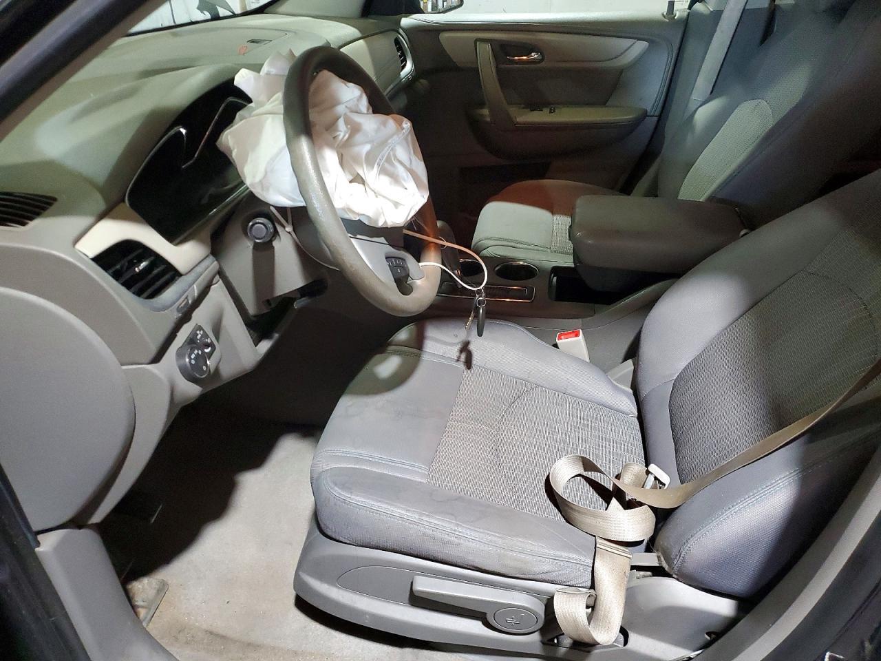 2015 Chevrolet Traverse Ls - zdjęcie 7