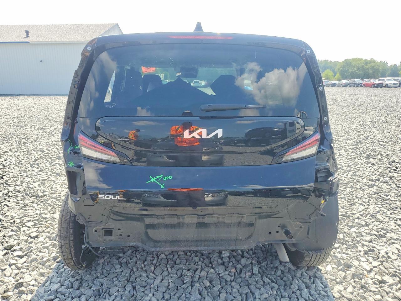 2025 Kia Soul Lx - zdjęcie 6