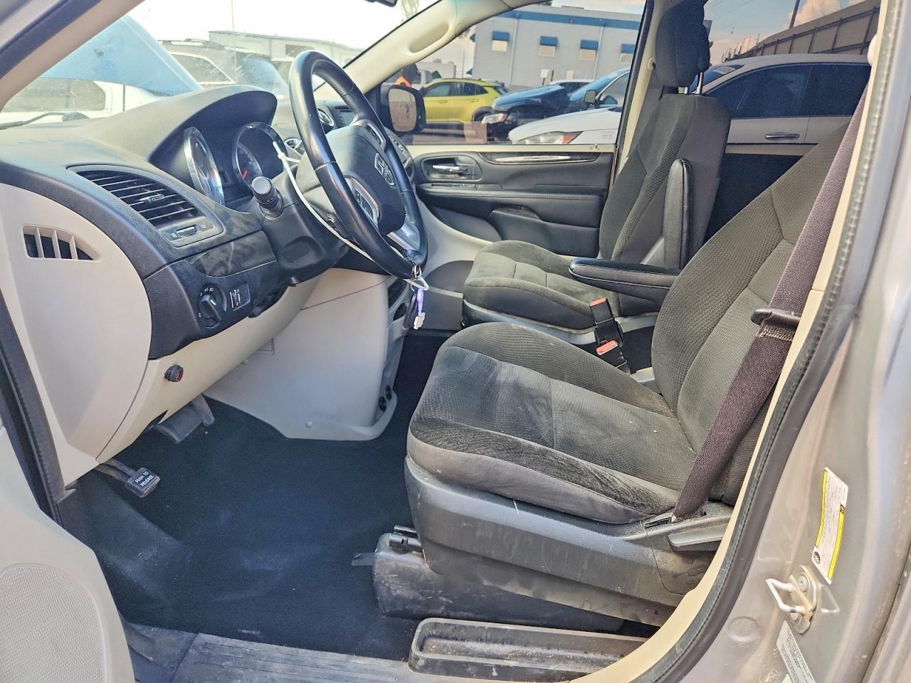 2017 Dodge Grand Caravan Se - zdjęcie 7