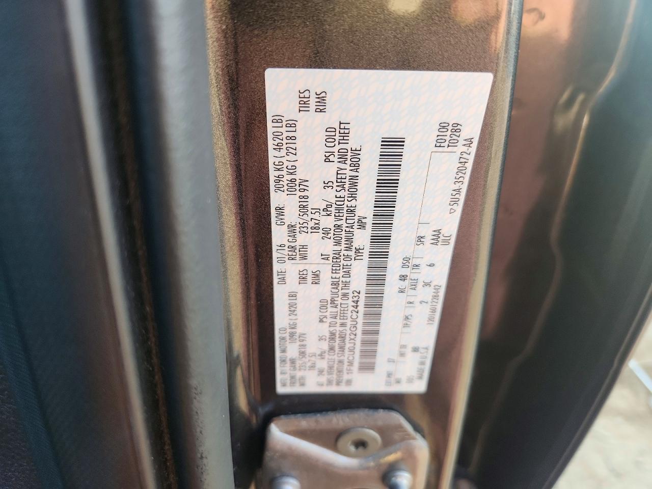 2016 Ford Escape Titanium - zdjęcie 14
