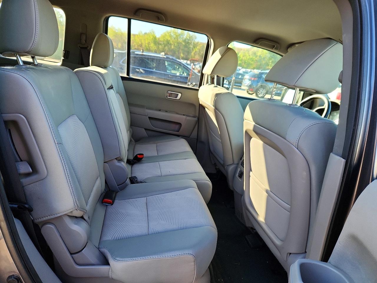2014 Honda Pilot Lx - zdjęcie 11