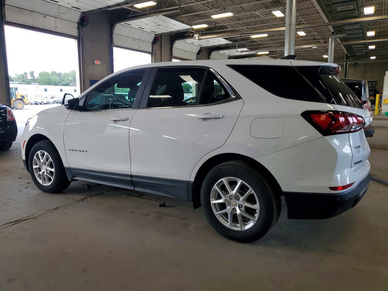 2024 Chevrolet Equinox Lt - zdjęcie 2