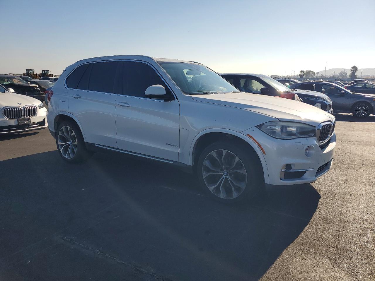 2014 BMW X5 xDrive35I - zdjęcie 4