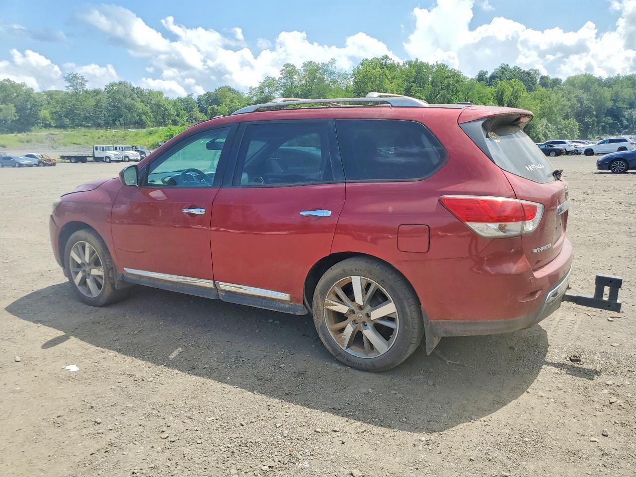 2014 Nissan Pathfinder - zdjęcie 2