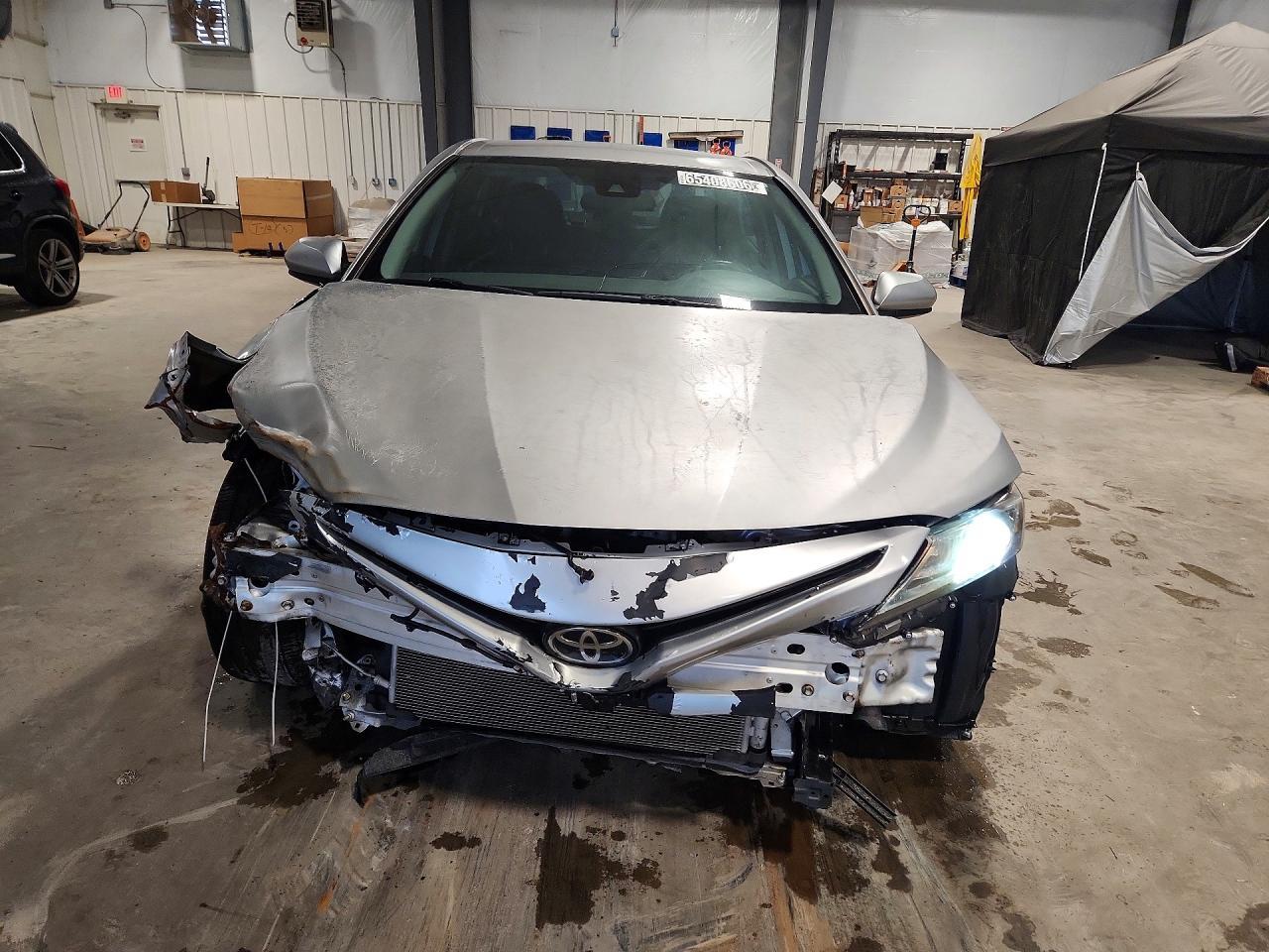 2021 Toyota Camry Se - zdjęcie 5