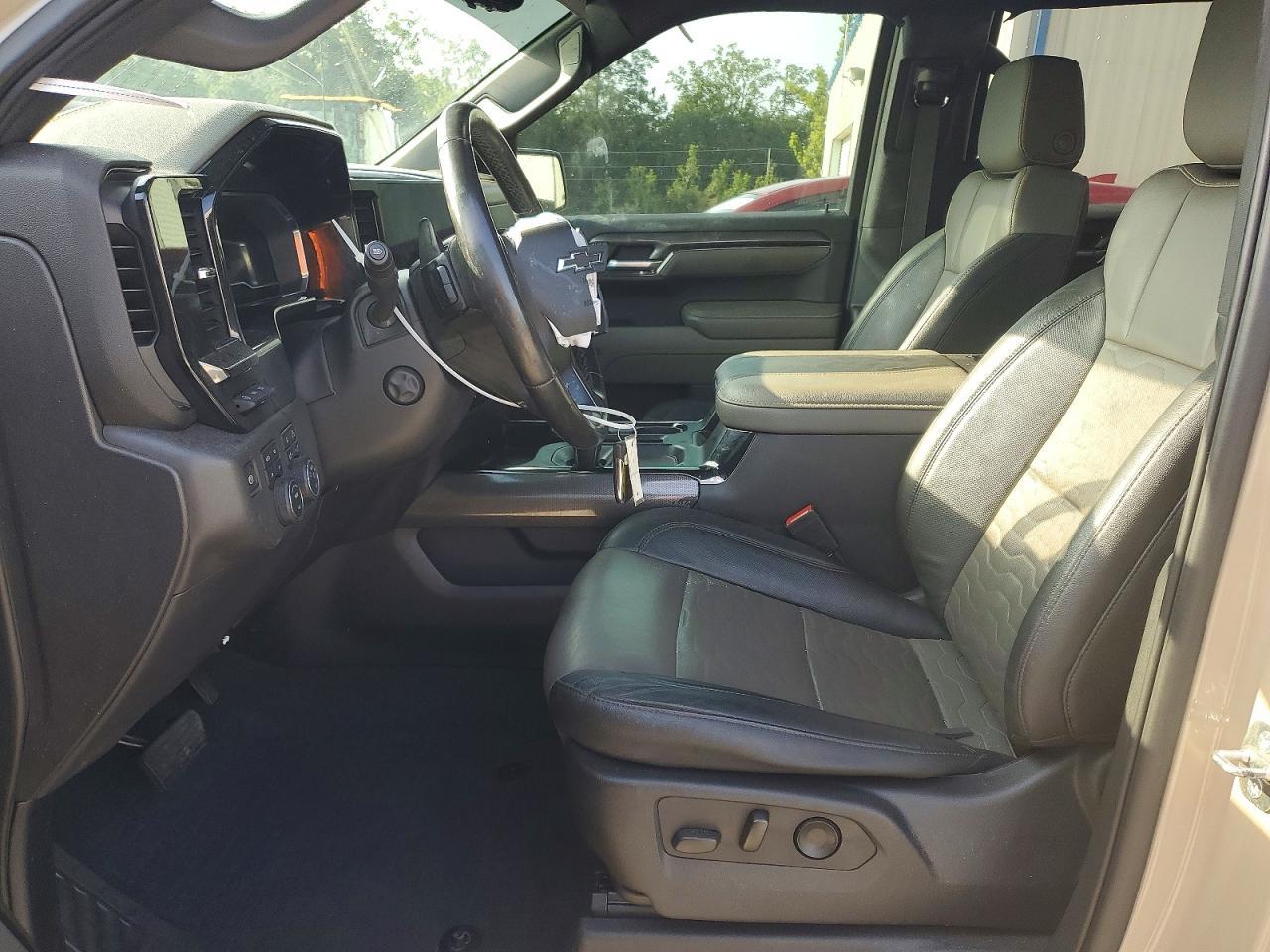 2023 Chevrolet Silverado K1500 Zr2 - zdjęcie 7