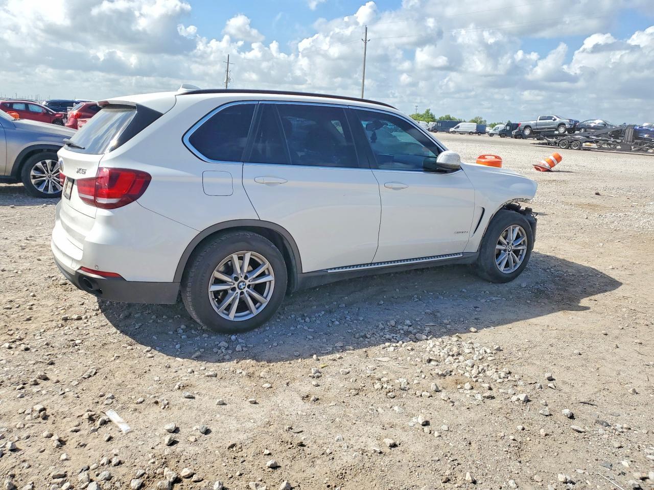 2015 BMW X5 xDrive35D - zdjęcie 3