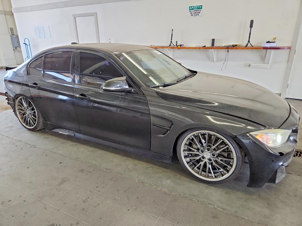 2015 BMW 335 I - zdjęcie 4
