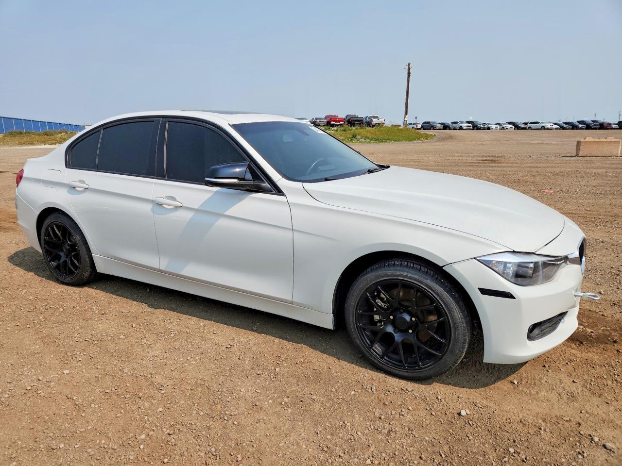2013 BMW Seria 3 328i - zdjęcie 4