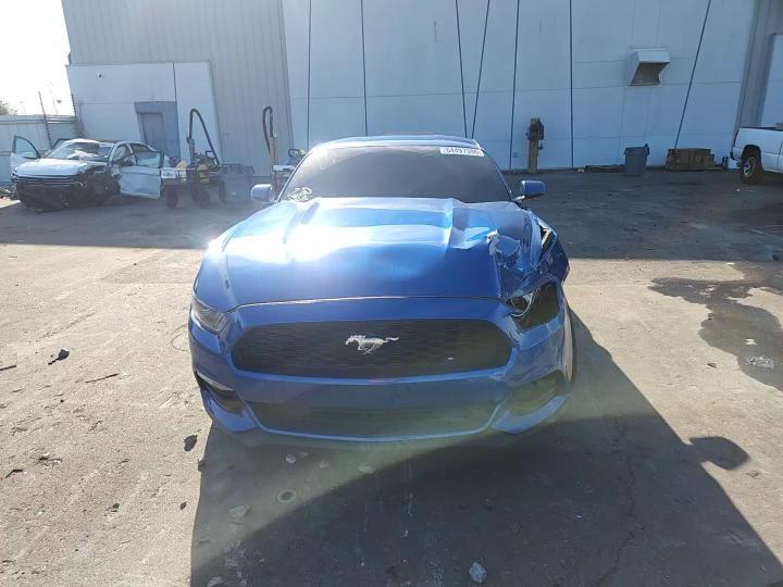2017 Ford Mustang - zdjęcie 13