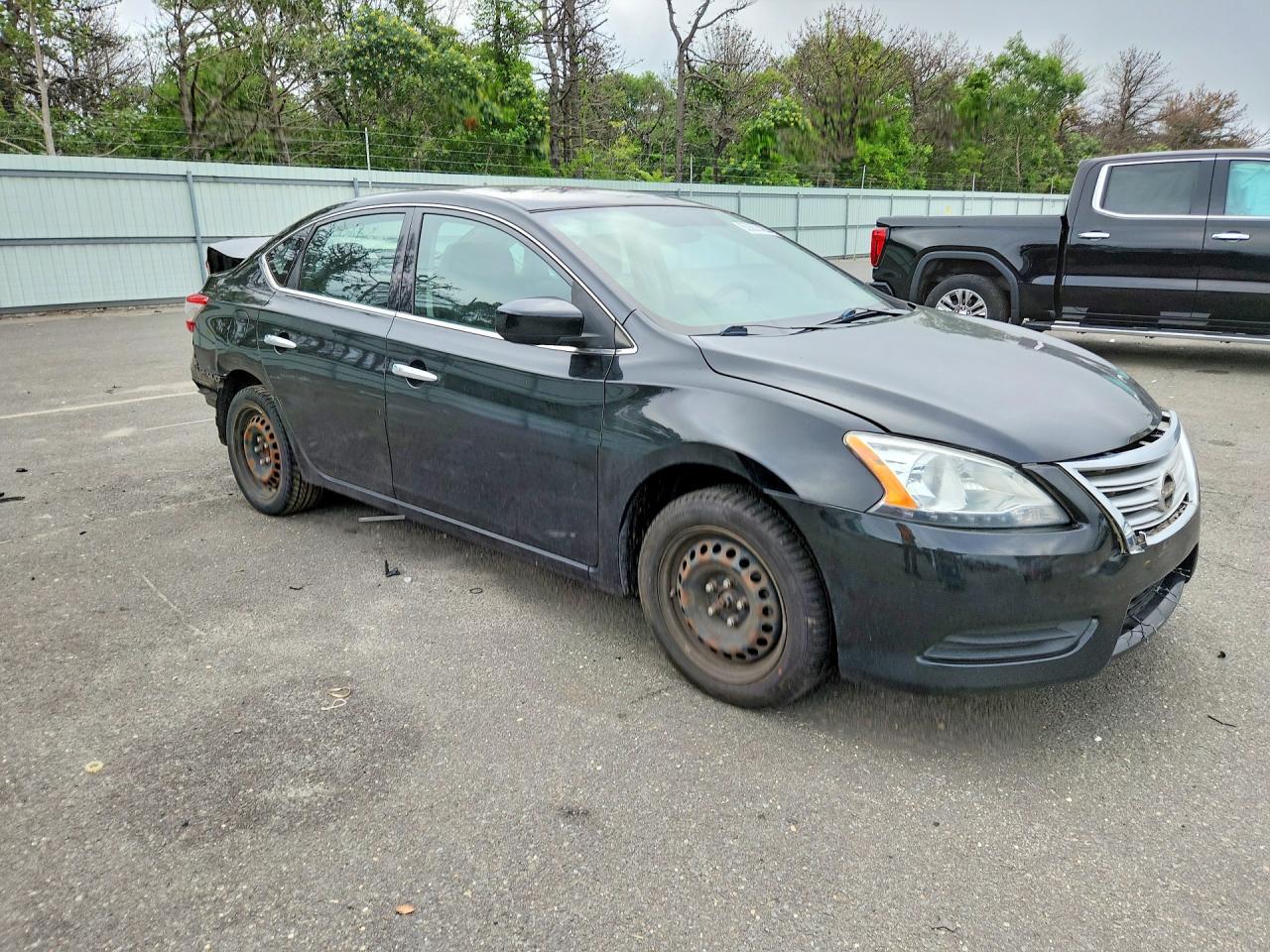 2015 Nissan Sentra S - zdjęcie 4