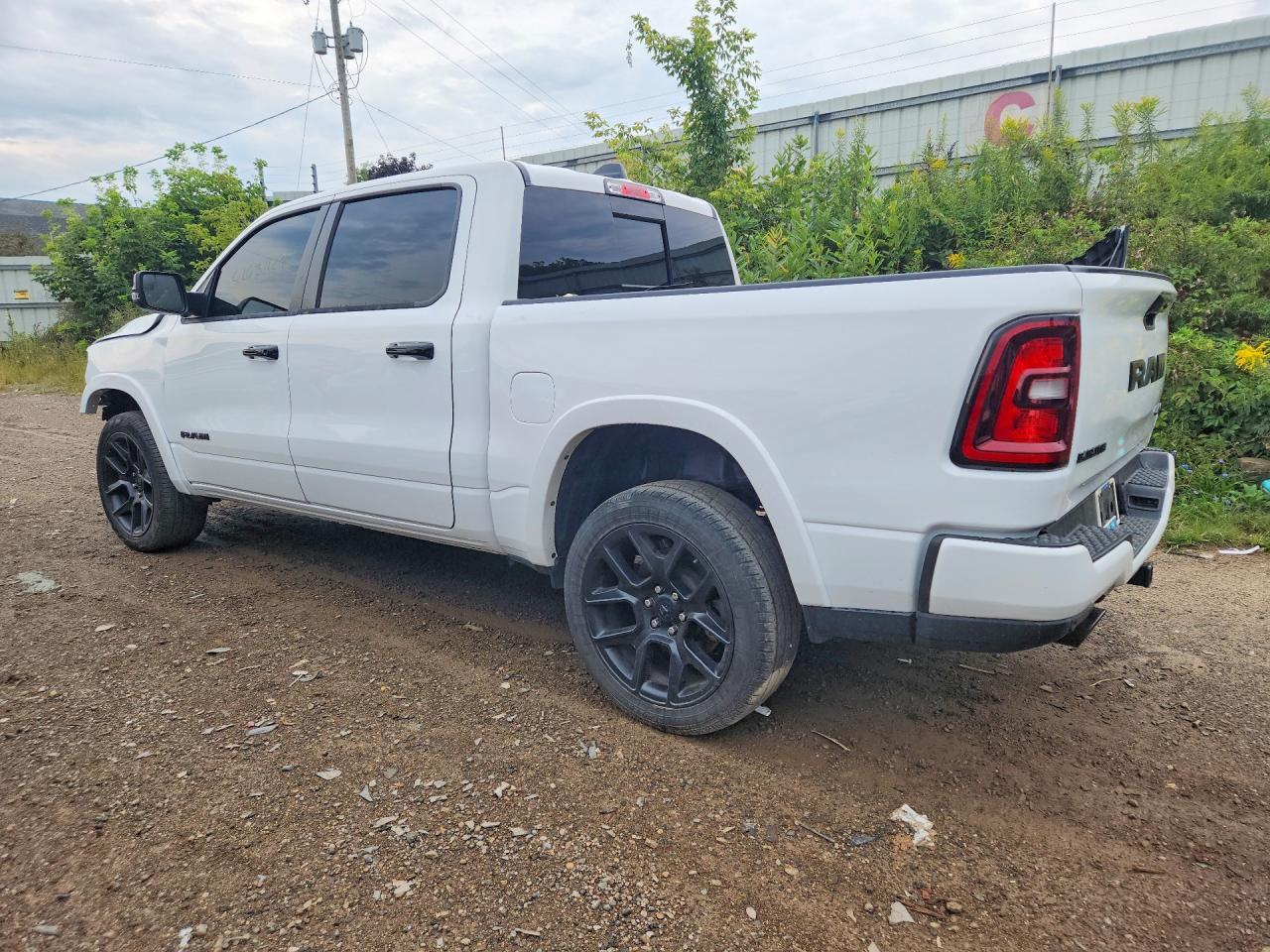 2025 Ram 1500 Laramie - zdjęcie 2