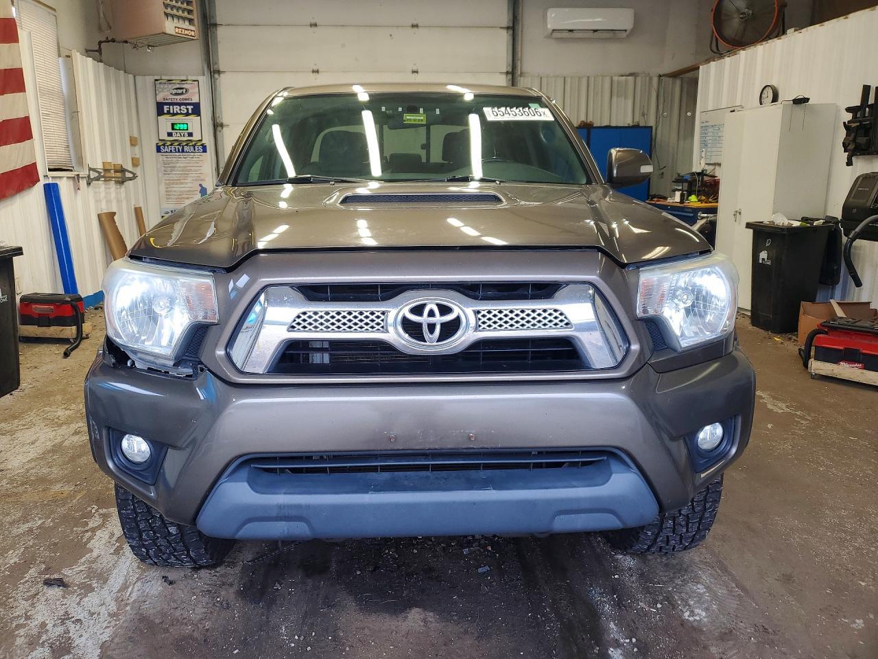 2015 Toyota Tacoma Double Cab Long Bed - zdjęcie 5