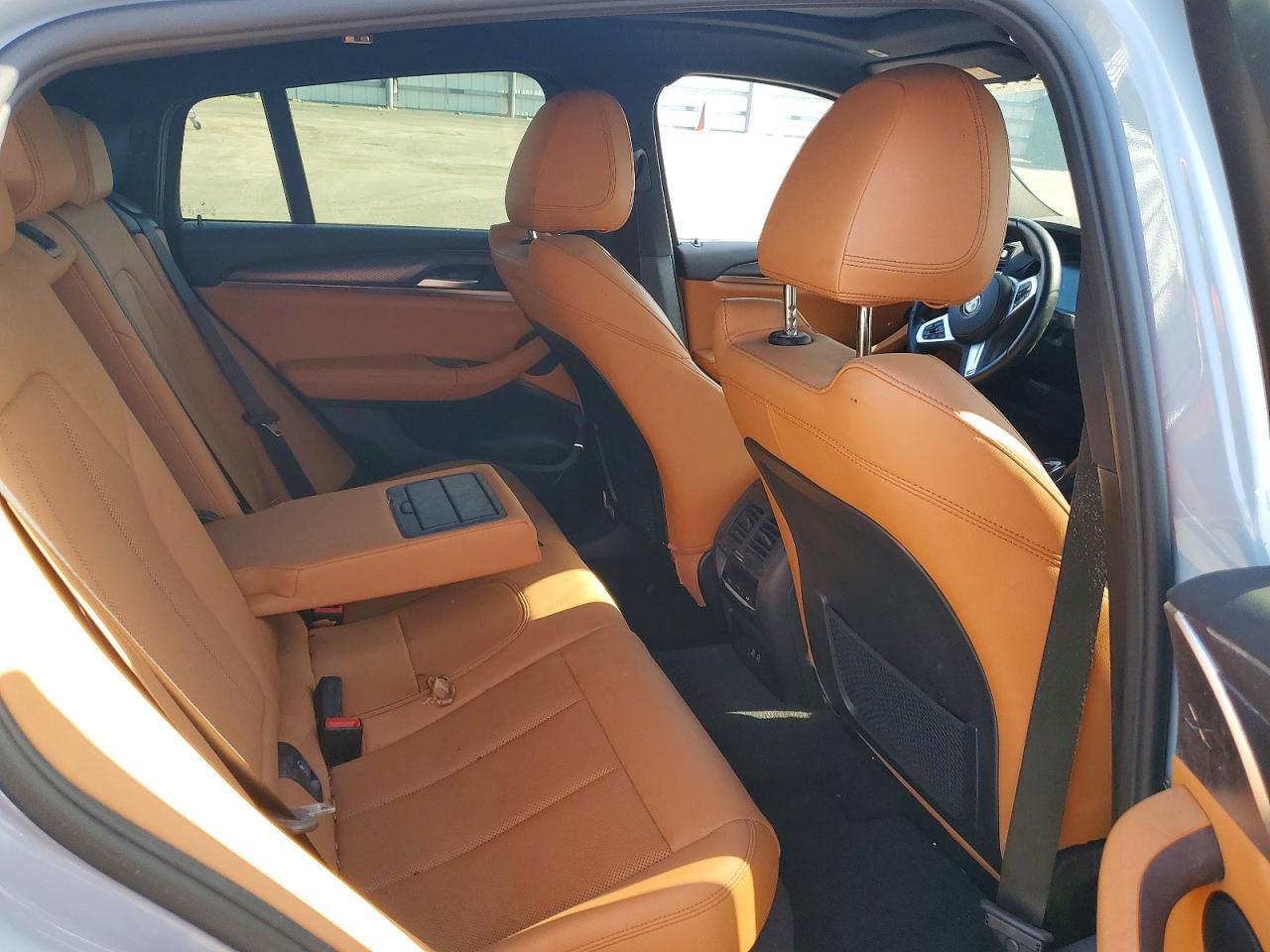 2024 BMW X4 xDrive30I - zdjęcie 11