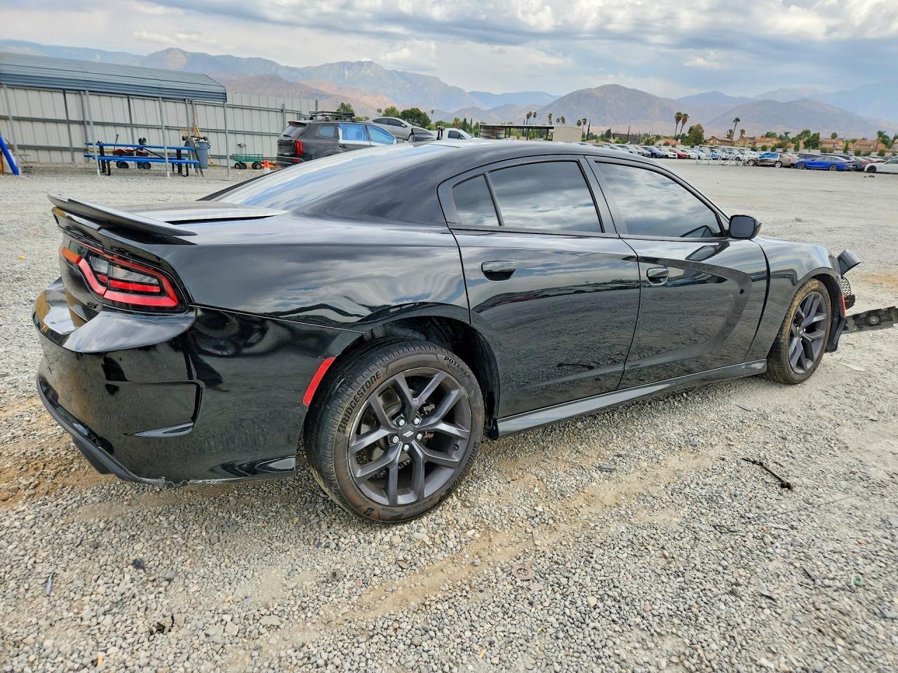 2021 Dodge Charger Gt - zdjęcie 3
