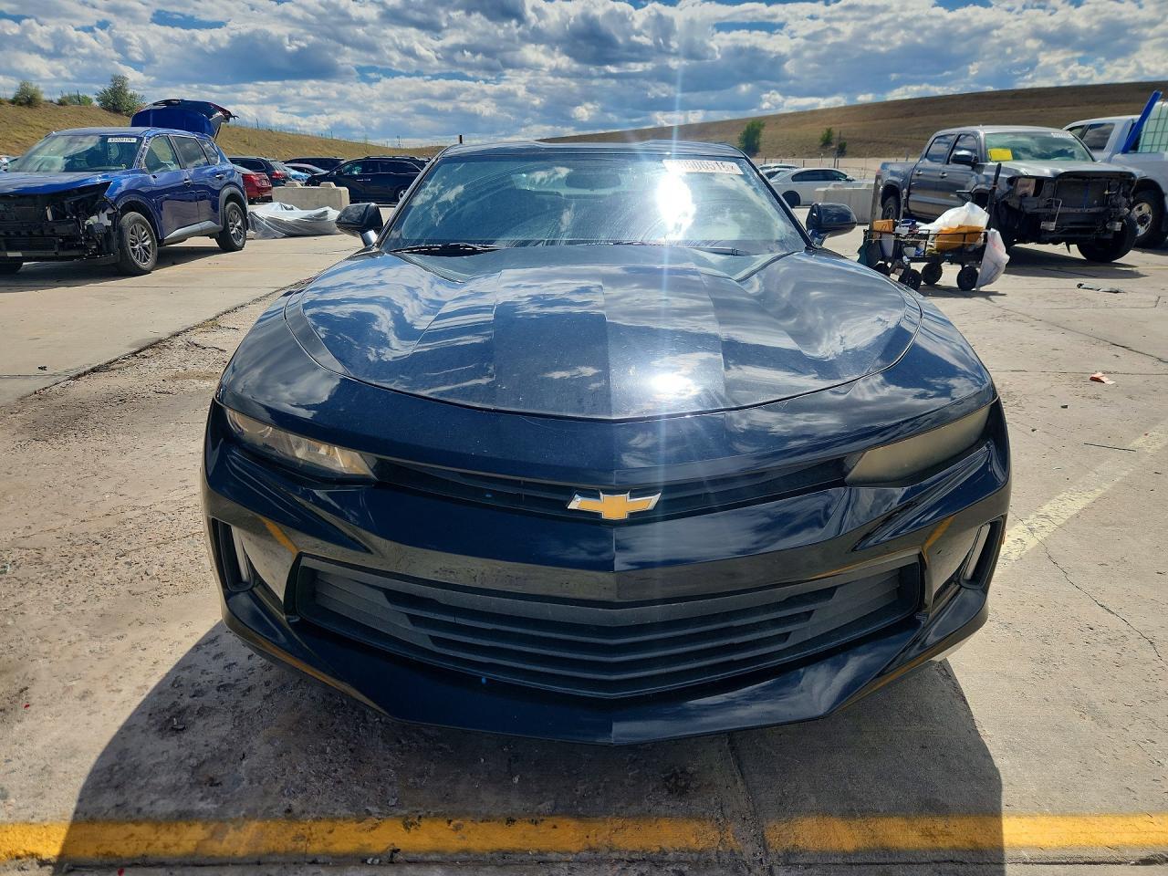 2017 Chevrolet Camaro Ls - zdjęcie 5